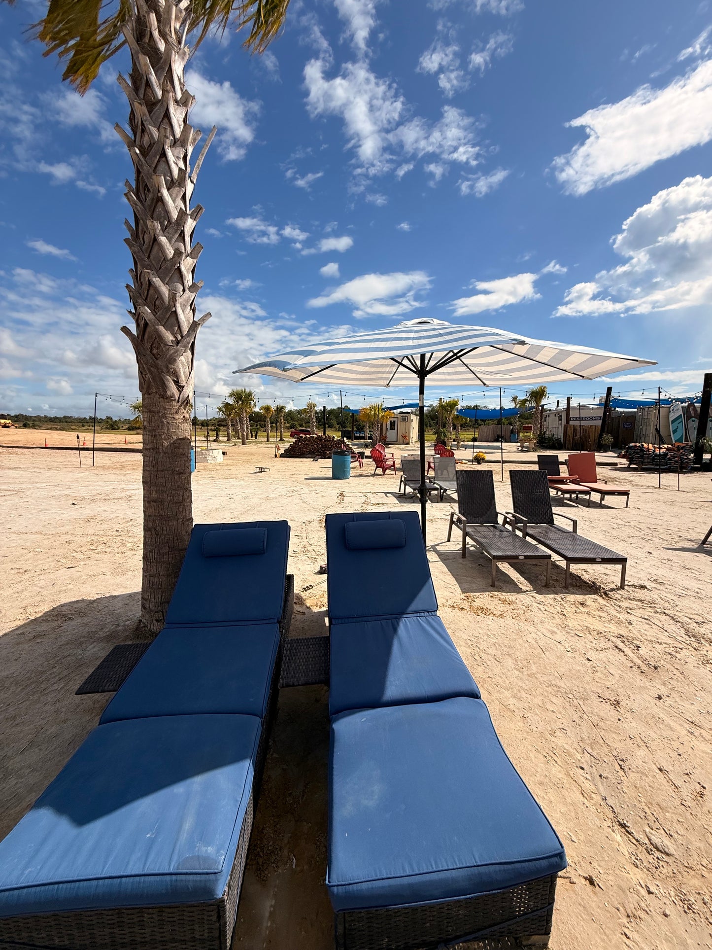 2 Premium Beach Loungers