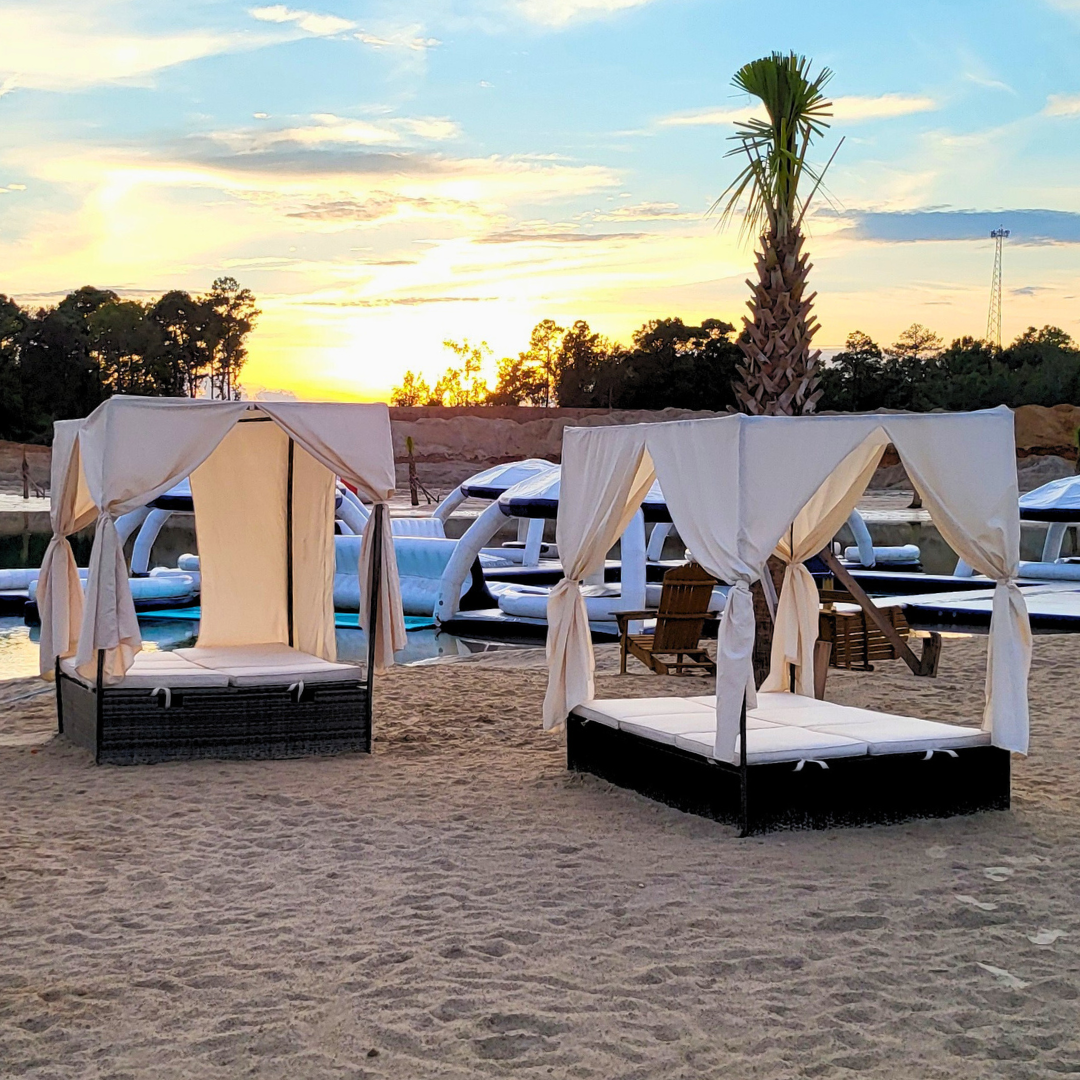 Beach Side Cabana (4 HOURS)